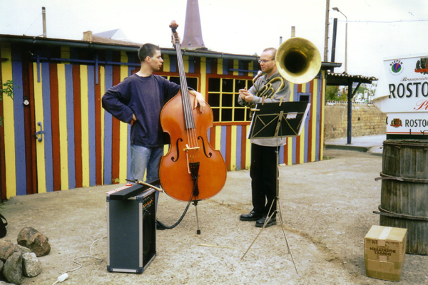 Kapelle Aboriginal - Claus Sesselmann & Hagen Stüdemann